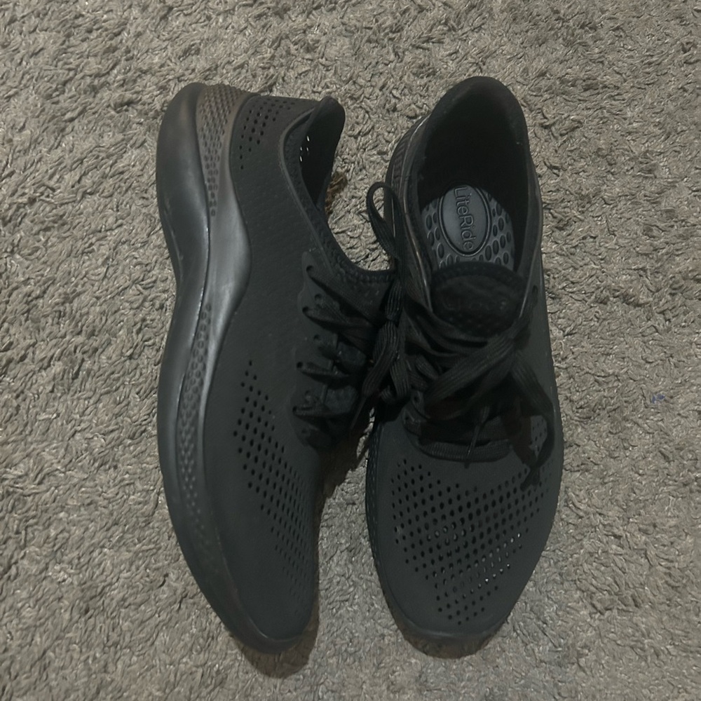 Men’s Croc Sneakers